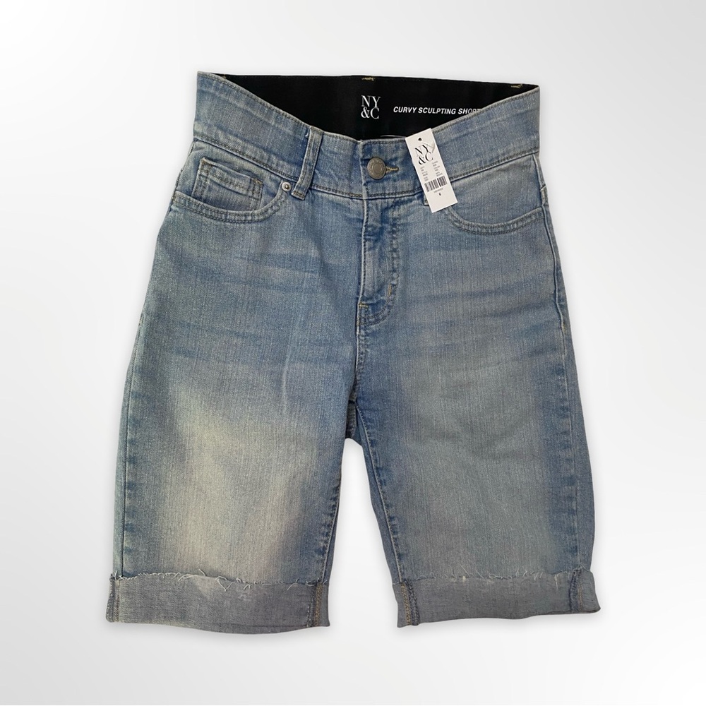 NWT Curvy New York & Company Sculpting Blue Denim Jean Shorts